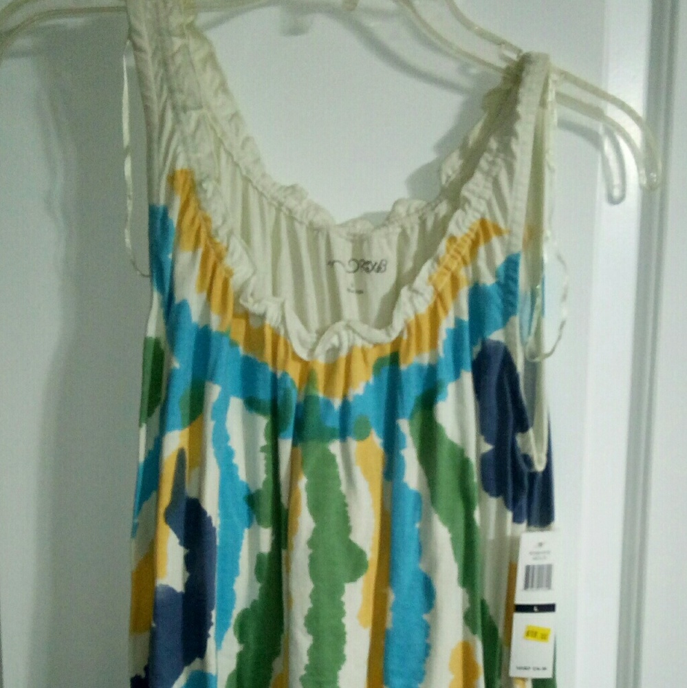 Sleeveless top
